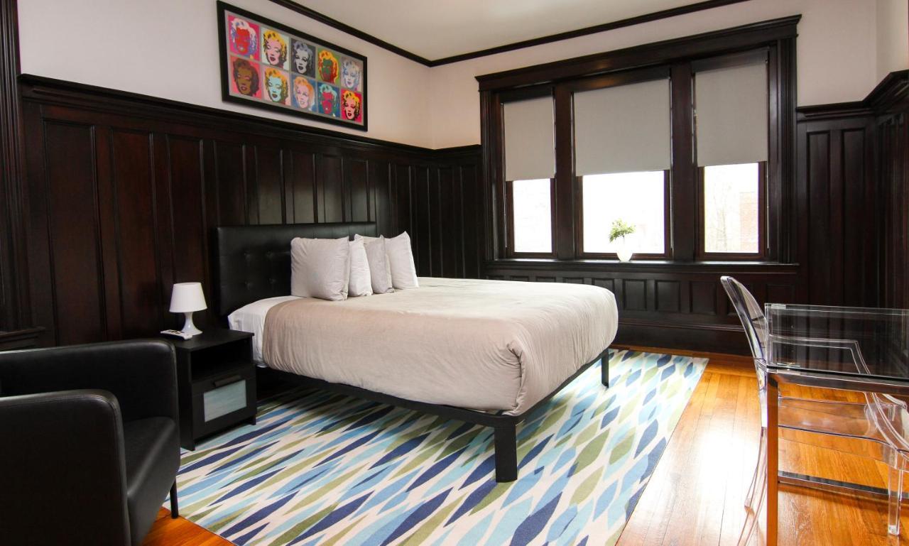 A Stylish Stay With A King Bed And Heated Floors #27 Μπρούκλαϊν Εξωτερικό φωτογραφία